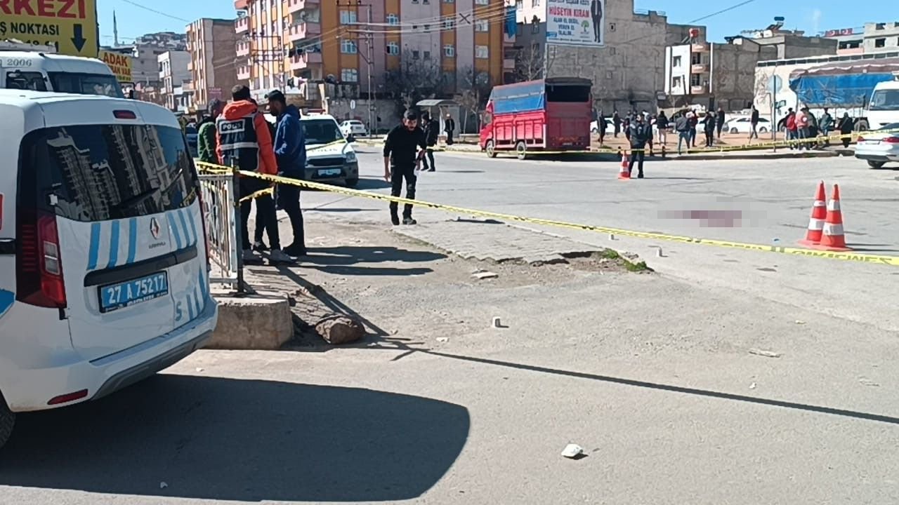 Gaziantep'te Komşu Kasapların Müşteri Kapma Anlaşmazlığı Kanlı Bitti: 2 Yaralı
