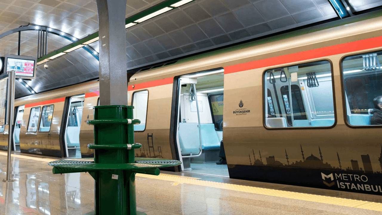 İstanbul'da bazı metro hatları geçici olarak hizmet dışı